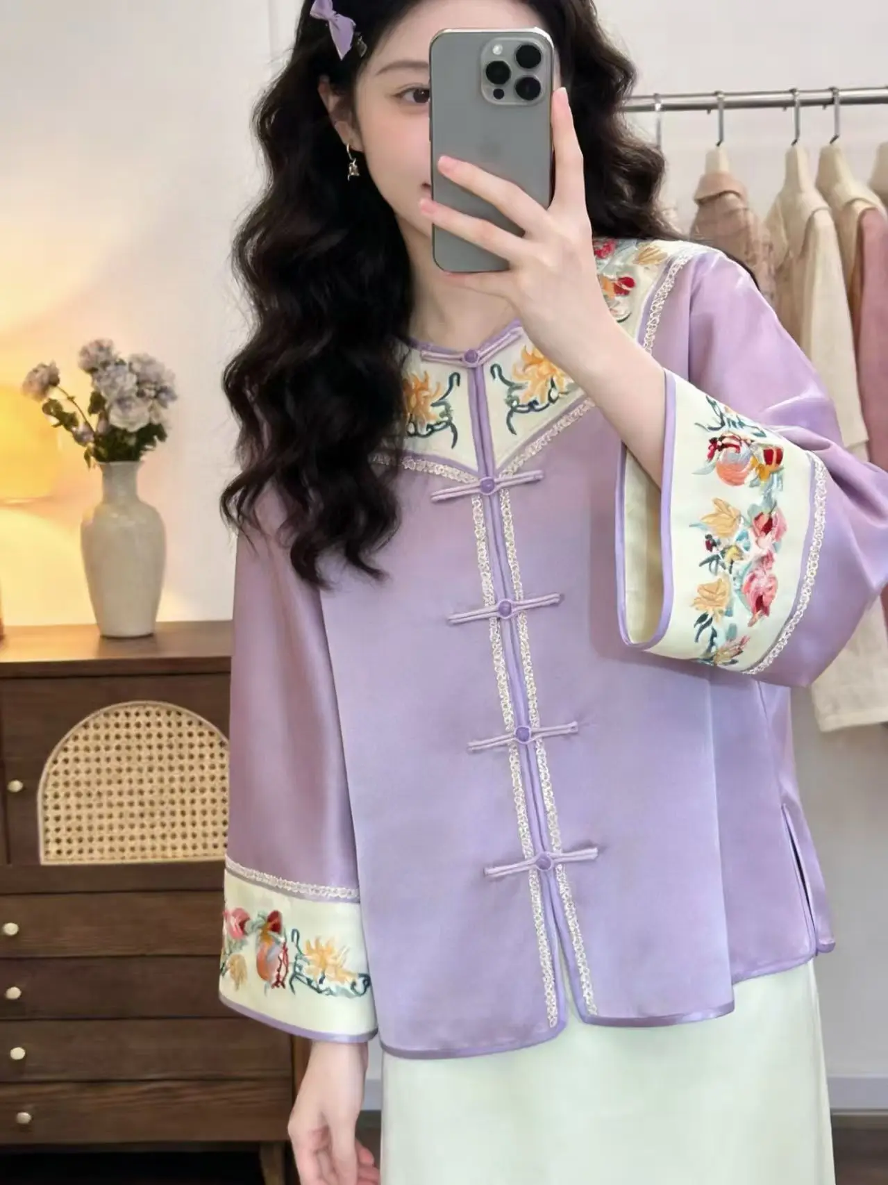 High-end Spring Autumn New Acetate Coat Embroidery Flowers Women Elegant Loose Lady Top S-XXL