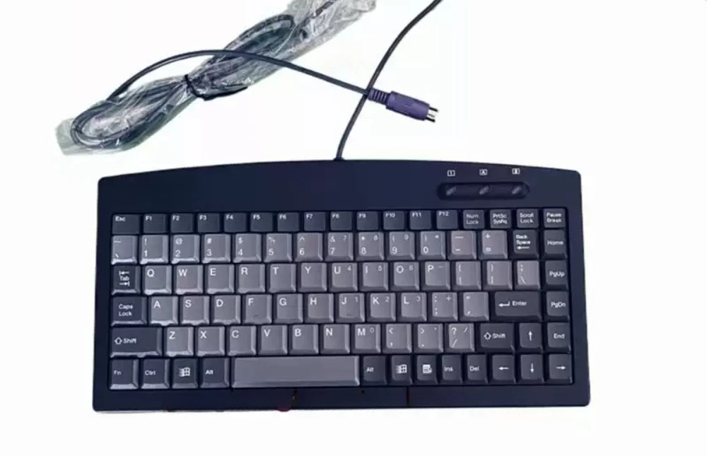 

88-клавишная промышленная мини-клавиатура с круглым портом PS/2, прочное устройство ввода для промышленного управления