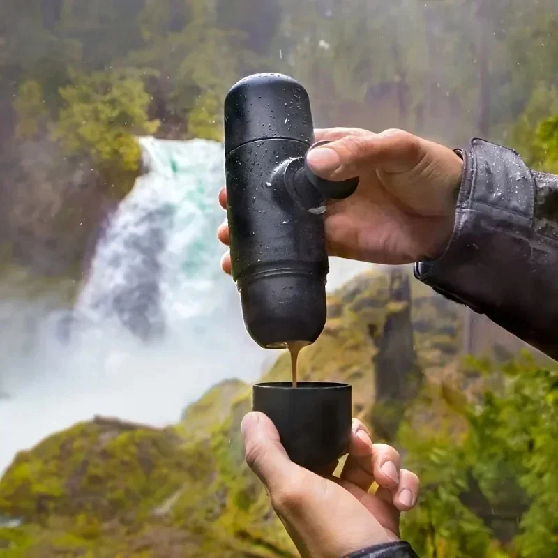 Portable hand Operated Espresso Machine Italian Espresso Outdoor Camping Coffee Machine For Household Travel And Picnic Use