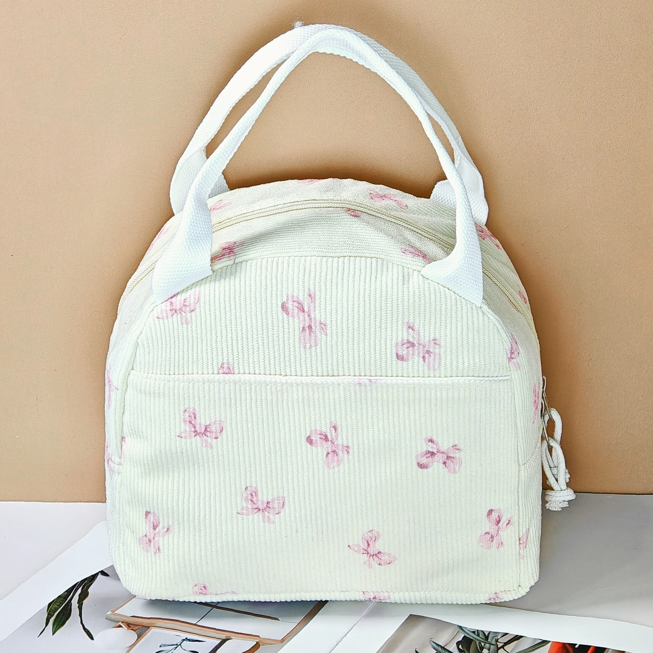 

Reusable and convenient lunch bags, simple and cute, fashionable and versatile, must-have picnic and work lunch bags for ladies.
