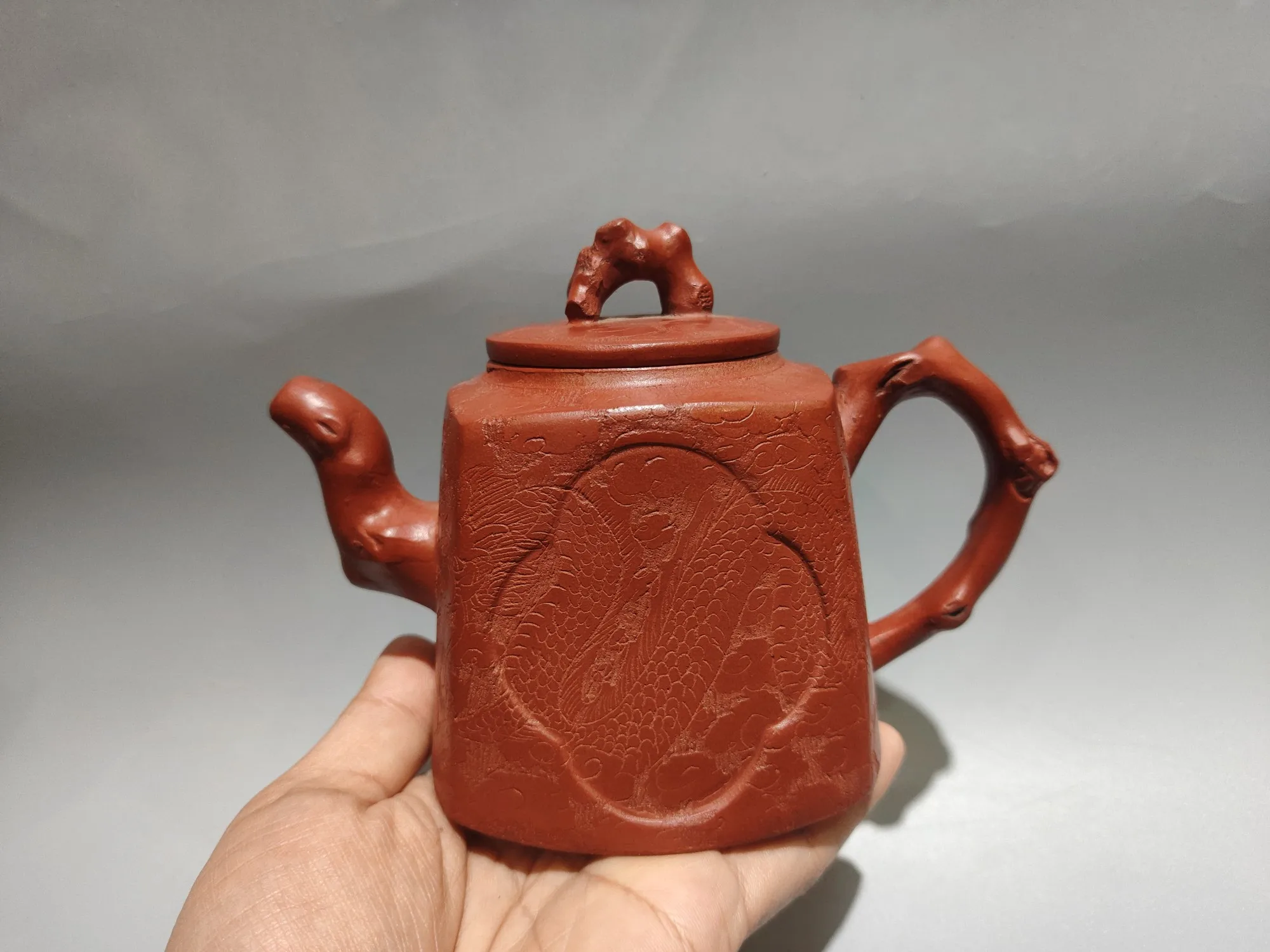 Yixing Purple Clay Pot Red clay dragon pattern Tree root texture Tree stump spout pot Kettle Teapot Flagon