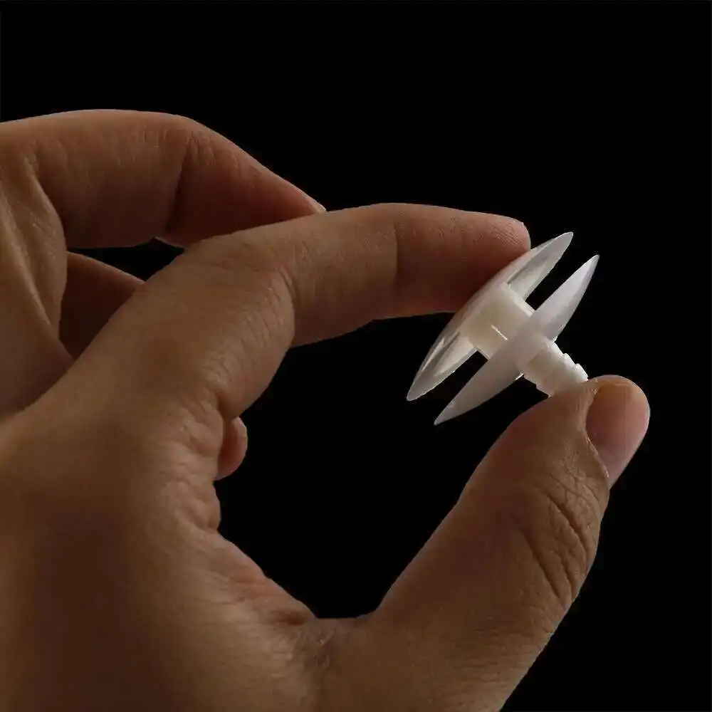 Plastic Screw Fastener Buckle Carton Nut Fastening Fasteners Lock Button Rivet Studs Twisted