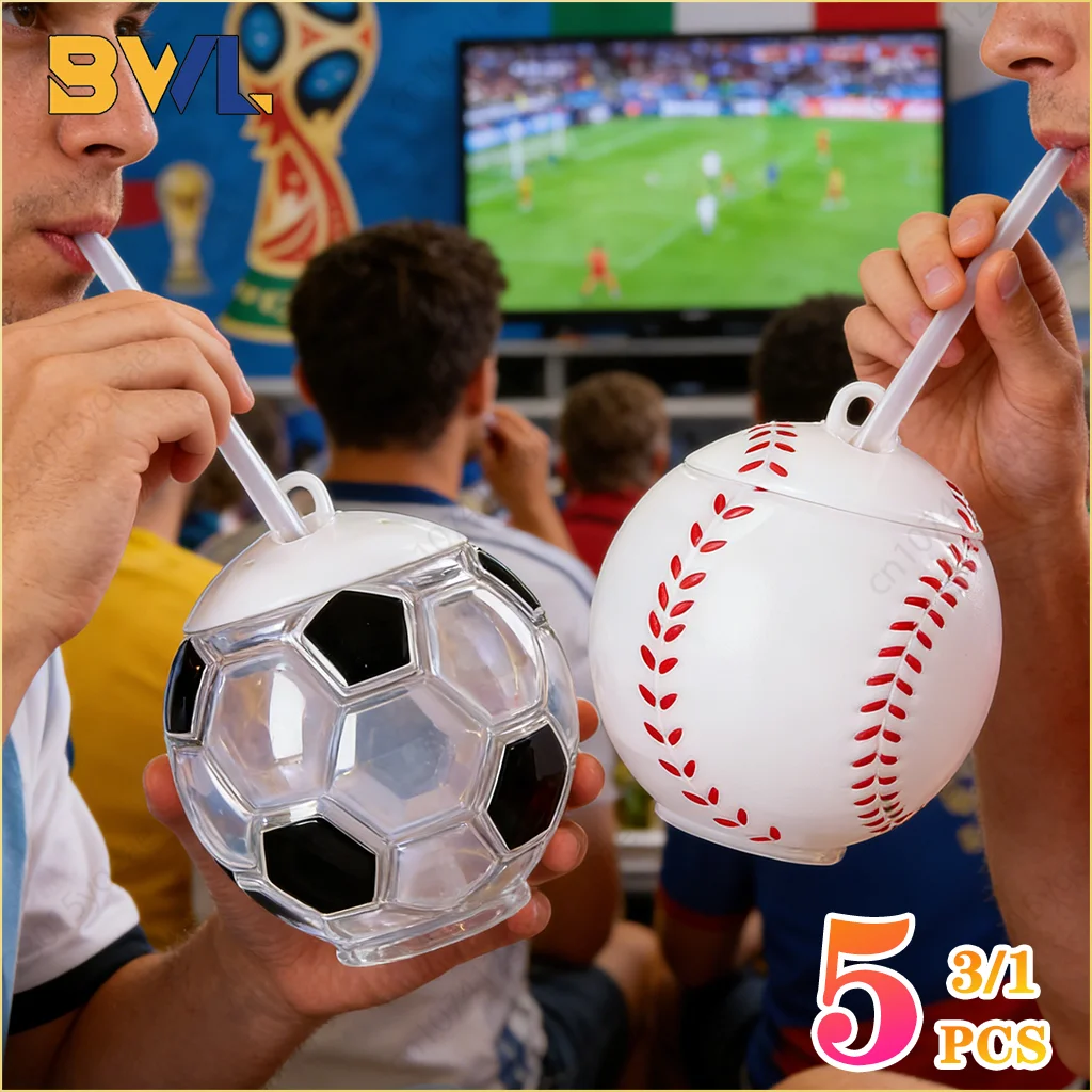 1-5 Stück Plastikbecher mit Strohhalm, Cartoon-Saft-Milchtee-Becher, Fußball-Baseball-Party-Trinkbecher für Erwachsene, lustige Dekoration