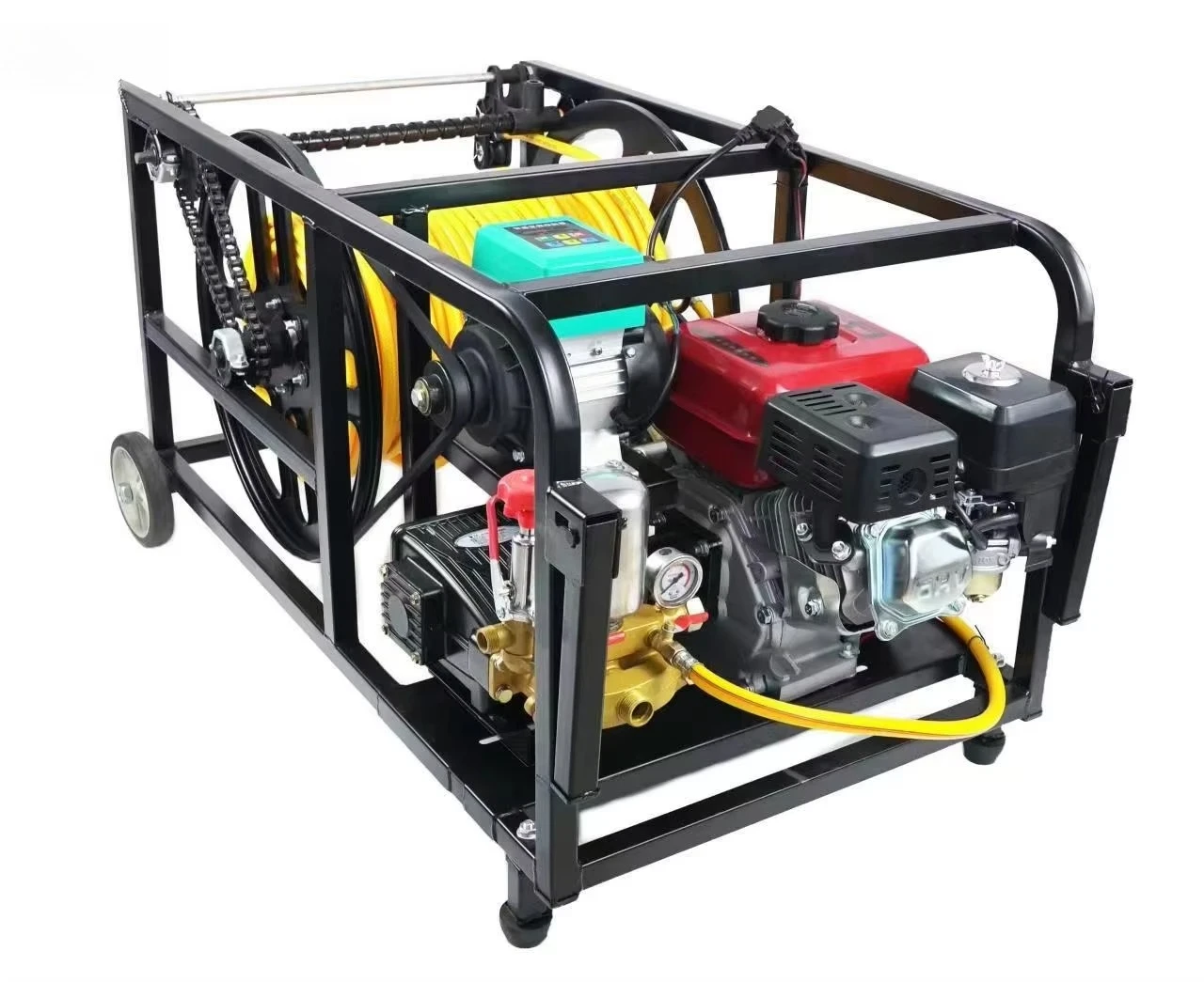 High-pressure Agricultural Sprayers with  Engines and Hose Reels Effectively Protect Crops.