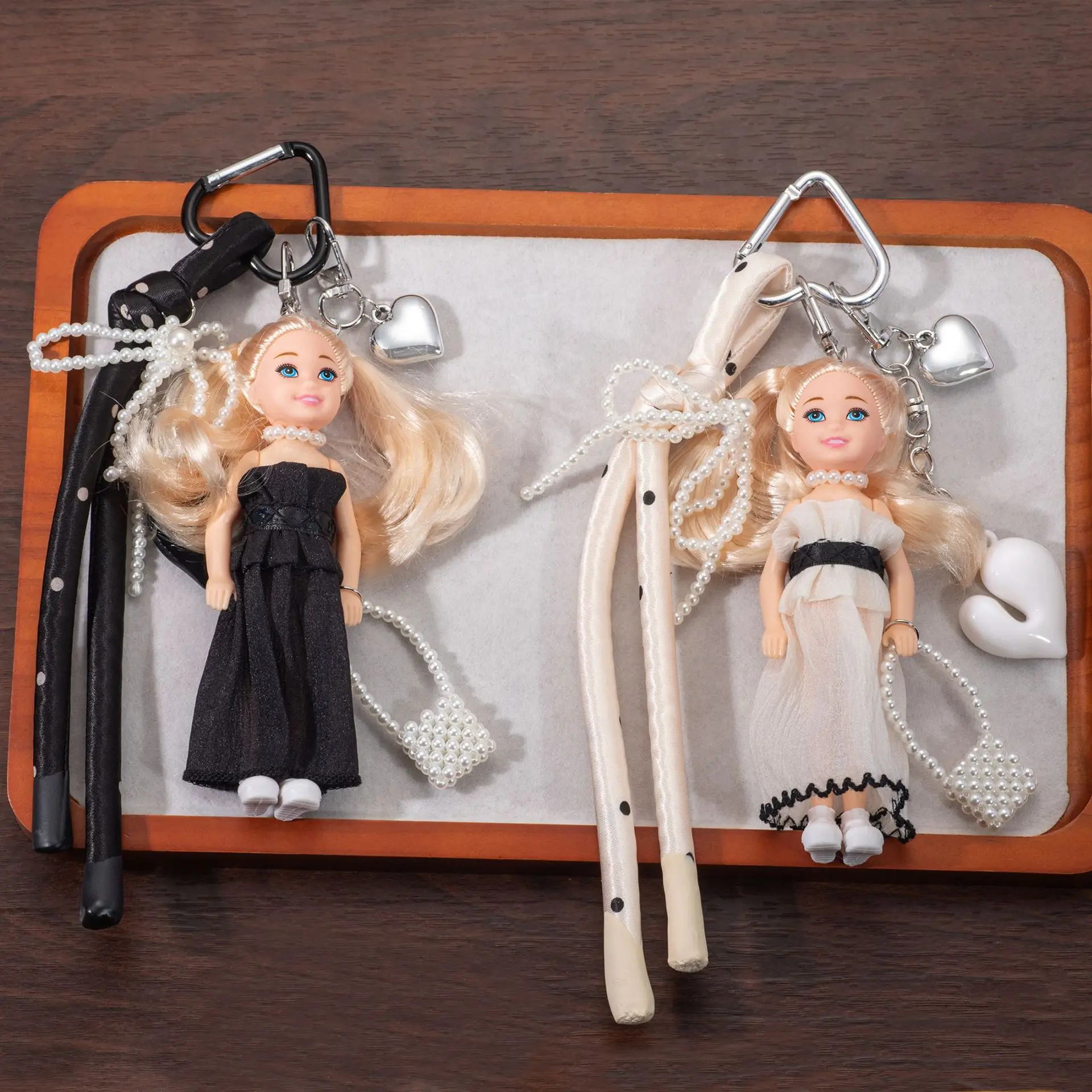 

1pcs Cute Princess Doll Keychain Pendant Fashion Curly Hair Exquisite Dress Doll Bag Pendant Birthday Gift Braided Rope Pendant