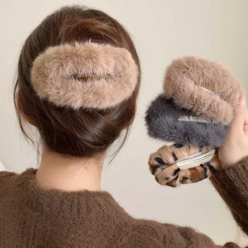 

New Leopard Faux Fur Twisted Hair Clip Large Size Soft Plush Furry HairClips Plastic Hairpin Women Hair Styling Accessories