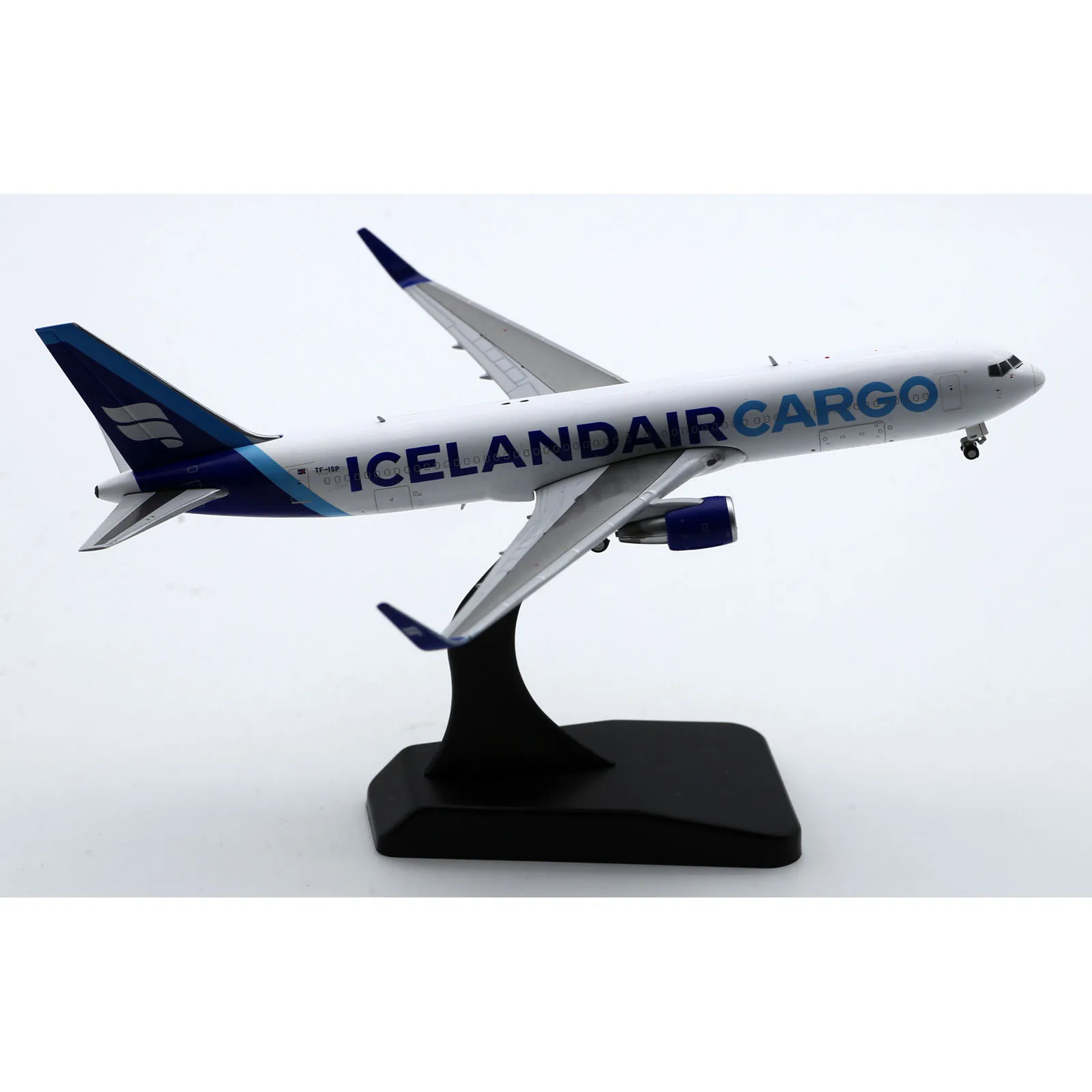 XX40172 Alloy Collectible Plane Gift JC Wings 1:400 Icelandair Cargo Boeing B767-300ER Diecast Aircraft Model TF-ISP With Stand