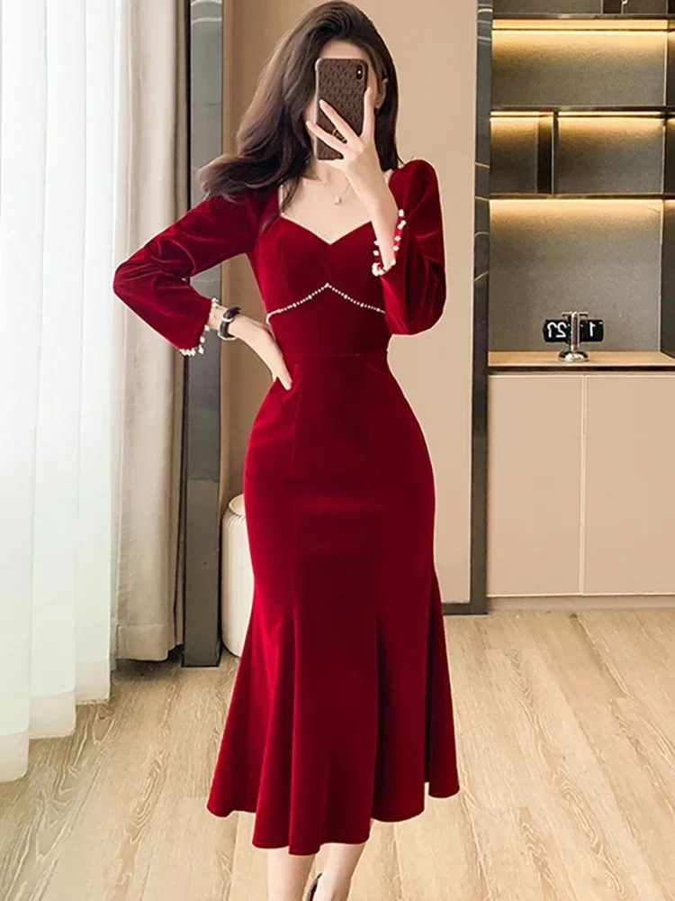 Women Red Velvet Elegant Christmas Dress Autumn Winter Chic Diamonds Square Collar Luxury Dress 2024 Korean Vintage Night Dress