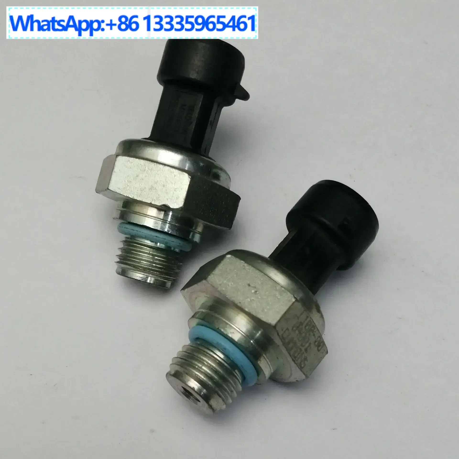 

For Cummins truck truck engine oil pressure switch sensor 4921495
