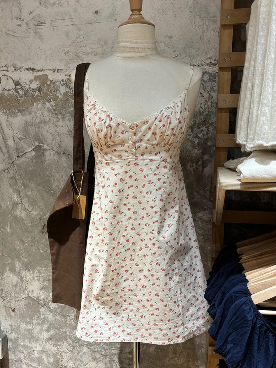 Nowa Czerwona Kwiatowa Słodka Mini Sukienka Damska Letnia Koronkowa Ozdoba Guziki Dekolt w Serek Elastyczna Talia Linia A Krótkie Sukienki Vestidos Bawełniane Śliczne Sukienki Y2k