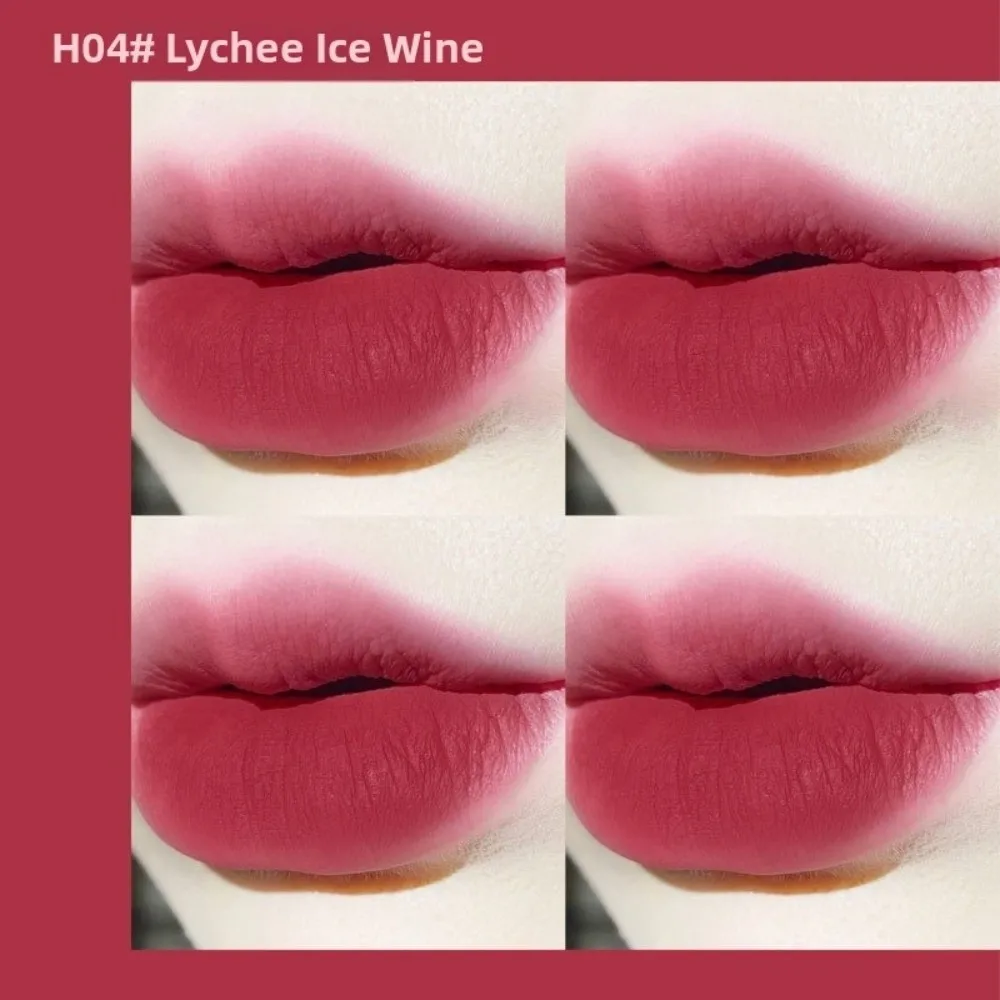 New Matte Finish Velvet Lip Gloss Watery Texture Long Lasting Lip Makeups Mist Texture Non-Sticky Glossy Lipstick for Girls