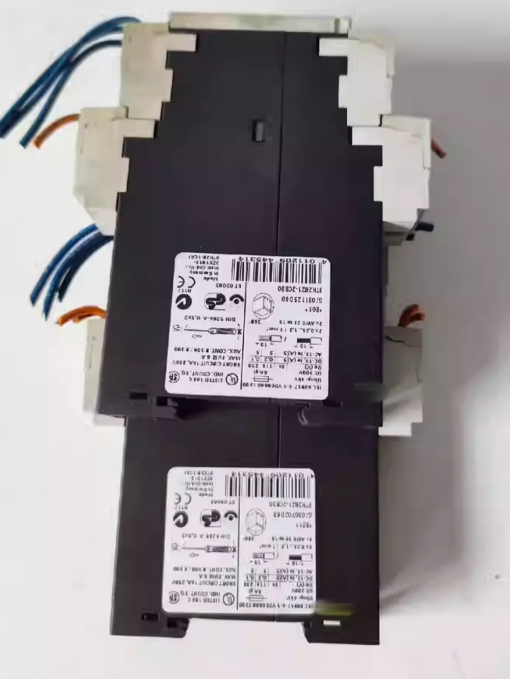 

Safety relay 3TK2821-2CB30