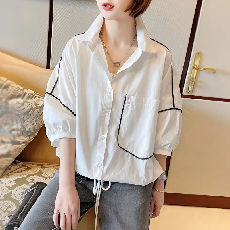 2023 Summer Trend Loose Fitting Casual Fashion Design Sense Lapel Panel Pocket Open Line Decoration Three Quarter Women\'s Shirt