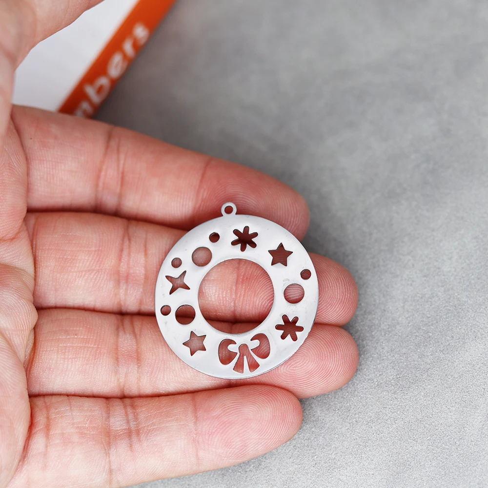 3pcs/Lot Stainless Steel Snowflake and Star Round Accessories Findings For Fashion Jewelry Making DIY Handmade Craft Gift image 2