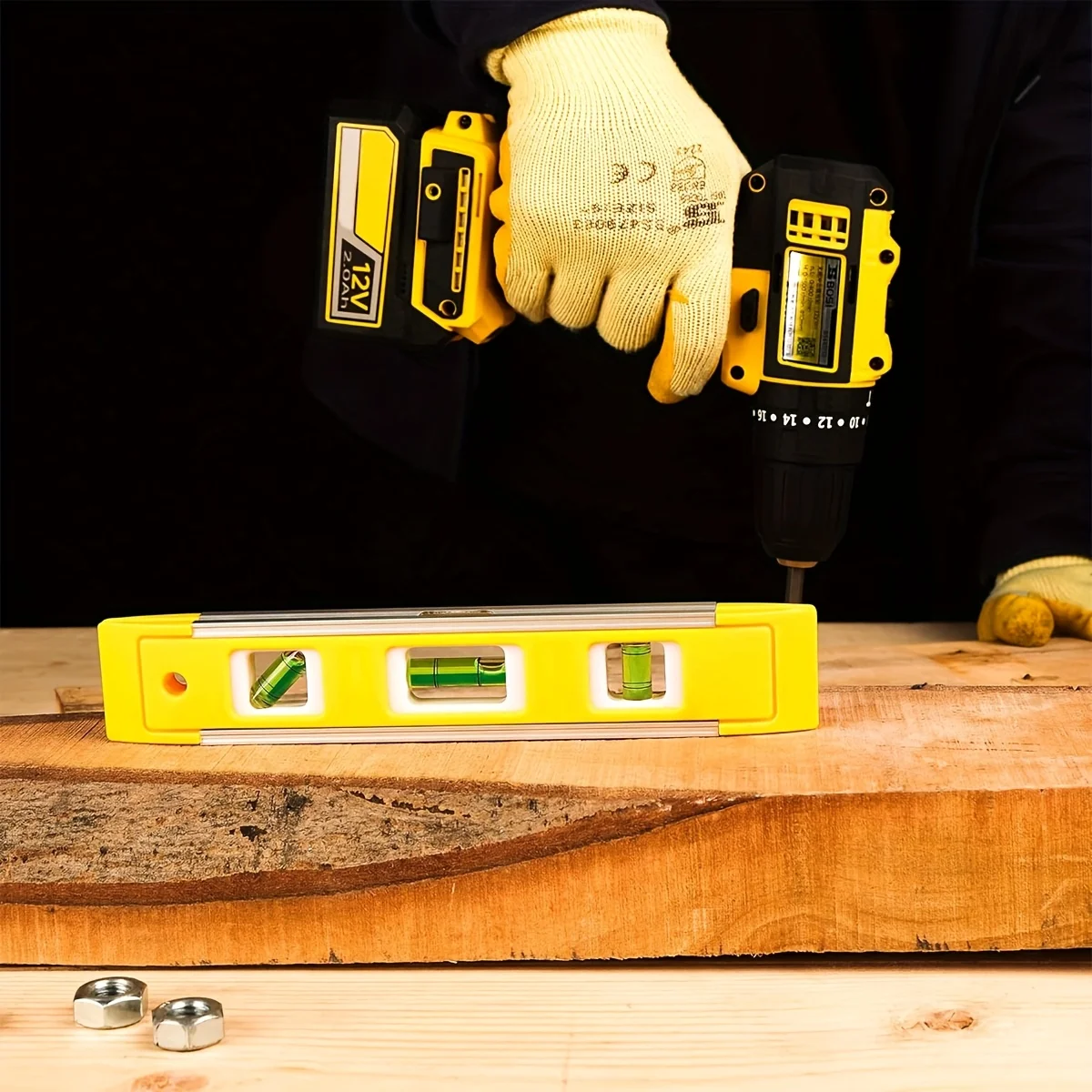 9 Inch Torpedo Level, Magnetic Box Level with 45°/90°/180° Bubbles, Shock Resistant Bubble Level Tool for Measuring