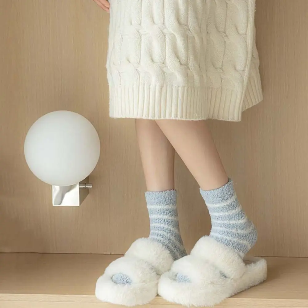 6 أزواج الحلو شريط المرجان الصوف الجوارب المرقعة أفخم رشاقته المخملية الجوارب الجوارب لينة النوم الجوارب الخريف/الشتاء