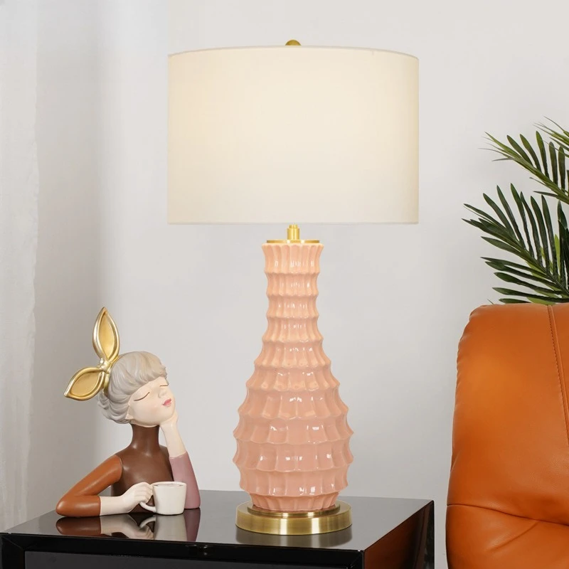 American light luxury designer same ceramic desk lamp model room sales office decoration atmosphere hotel bedroom bedside lamp