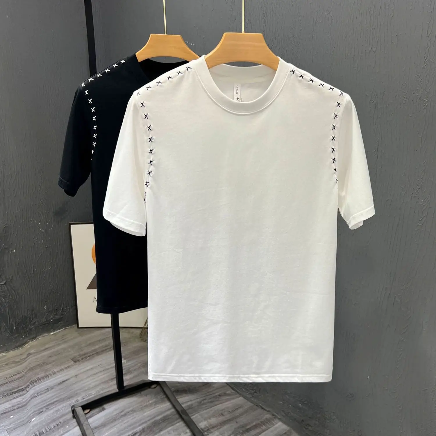 

Versatile Casual ort Sve round Ne T-irt for Men Cool Sle Youth Faion Loose Fit UPF30+ Sun Protection Single Piece