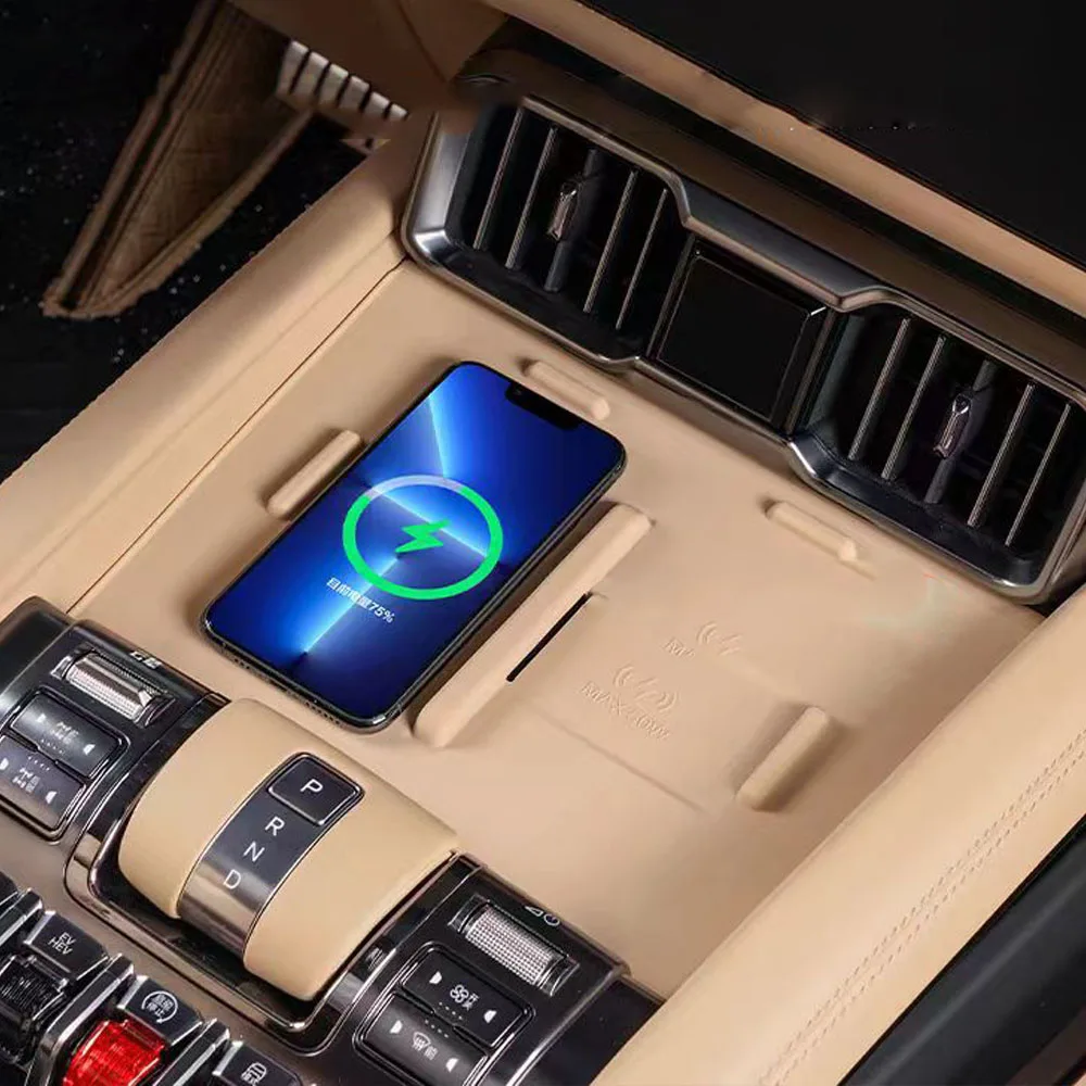 

Подходит для BYD Formula Leopard 8 2024 2025, силиконовая накладка для беспроводной зарядки, противоскользящая защитная накладка с центральным управлением, коврик для хранения