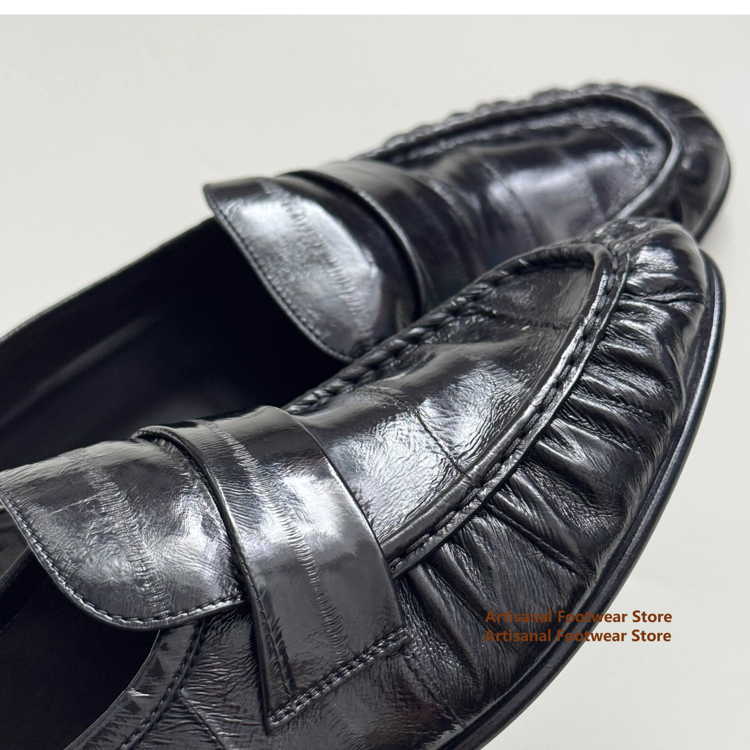 

Men's Black Sin Ruched Loafers Soft Leather Soft Sole Slip On Single Shoes Casual Shoes Trendy Luxury Handmade Men's Shoes ﻿