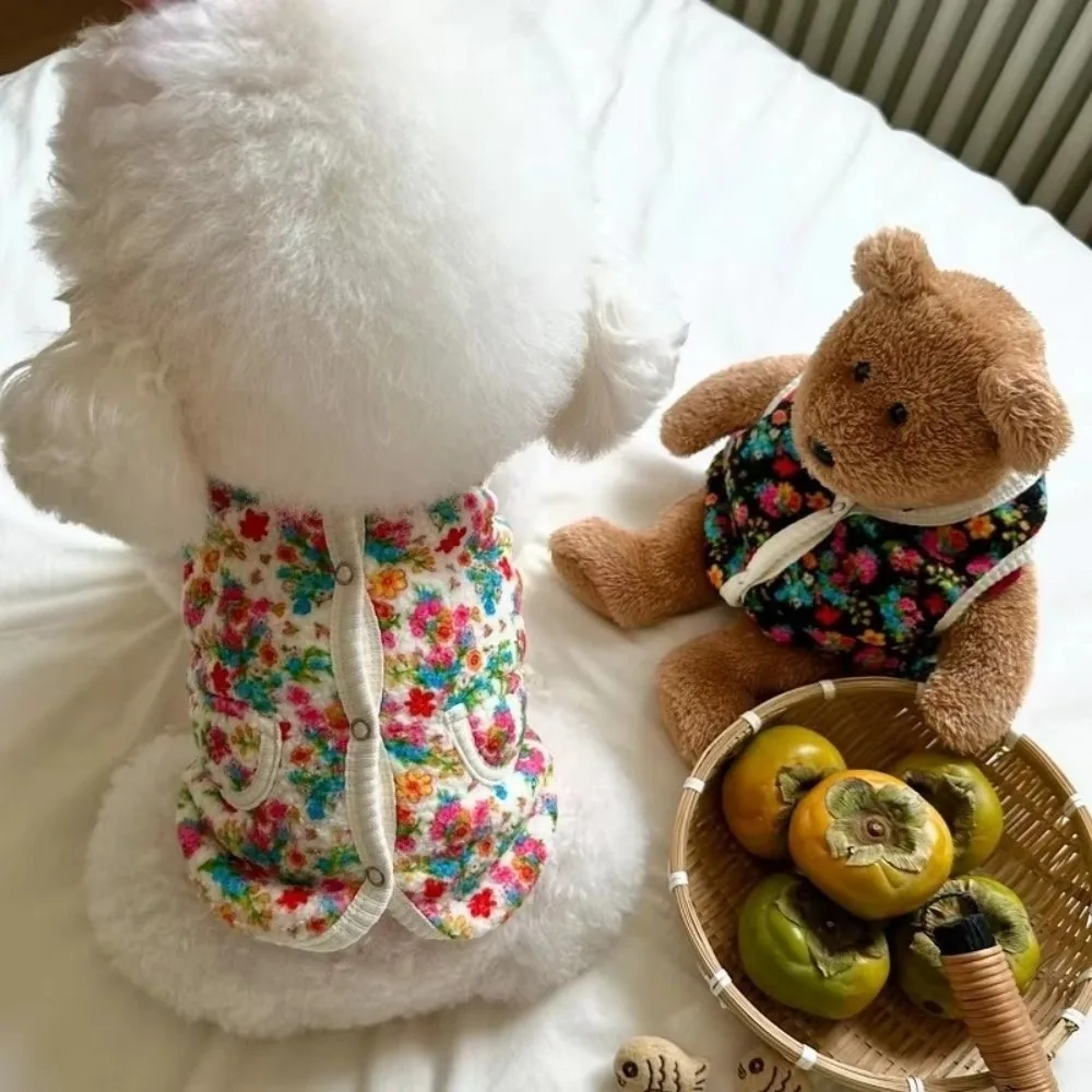 New Autumn Winter Dog Clothes Fashion Flower Chihuahua Cat Pet Costume Bichon Yorkie Dog Warm Jacket Dog Vest Small Dogs Cat