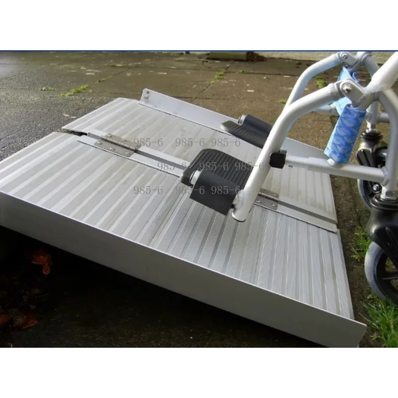 Portable Wheelchair Ramp Pad Extendable Aluminum Alloy Assist Climbing Ramp