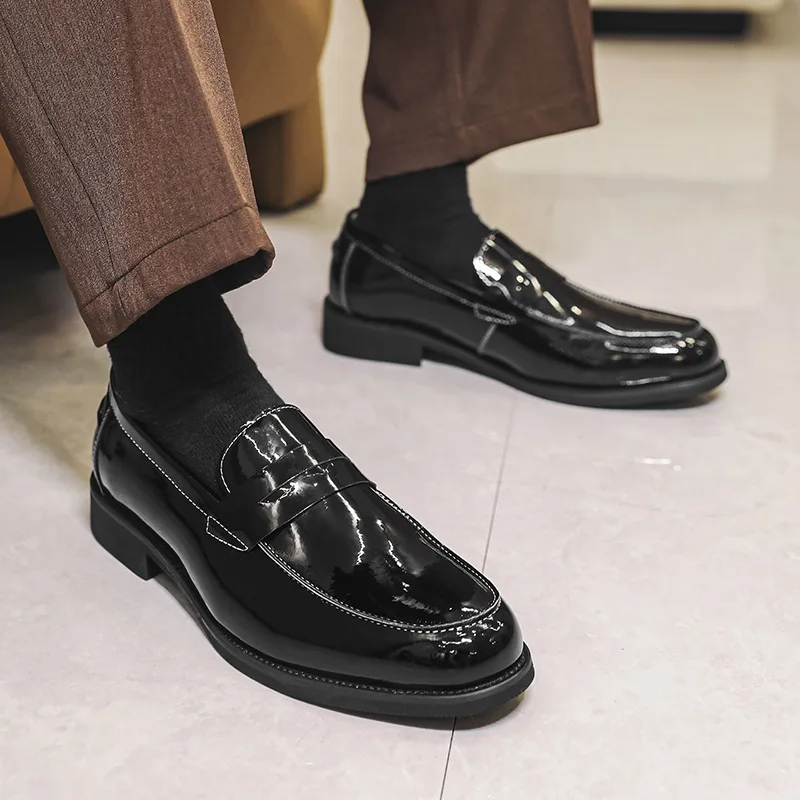New Men's Classic British Style Penny Loafers Moccasins Mens Party Wedding Leather Shoes Fashion Men Casual Business Shoe
