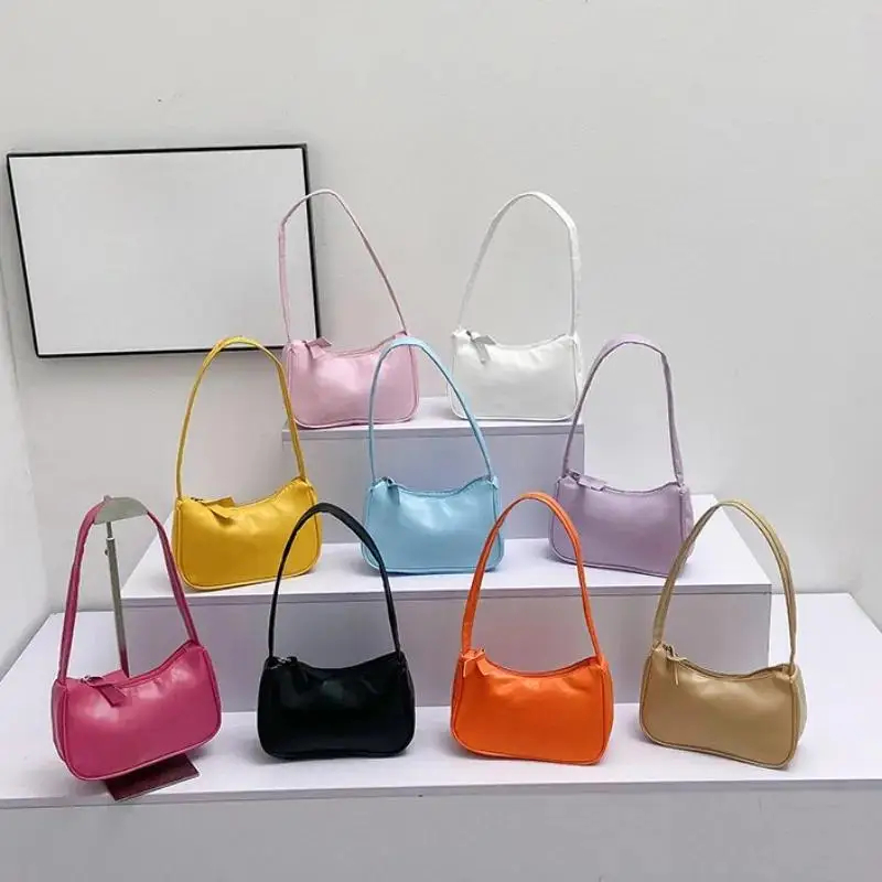 Concise Women Solid Color Underarm Bag Trendy Mini Shoulder Purse Versatile Mobile Phone Handbag Casual Daily Crossbody Bag