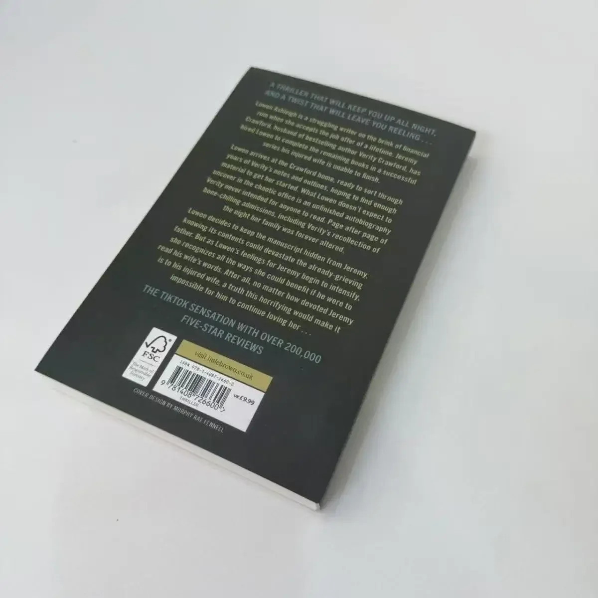 Verity بقلم كولين هوفر كتاب غلاف ورقي باللغة الإنجليزية #4