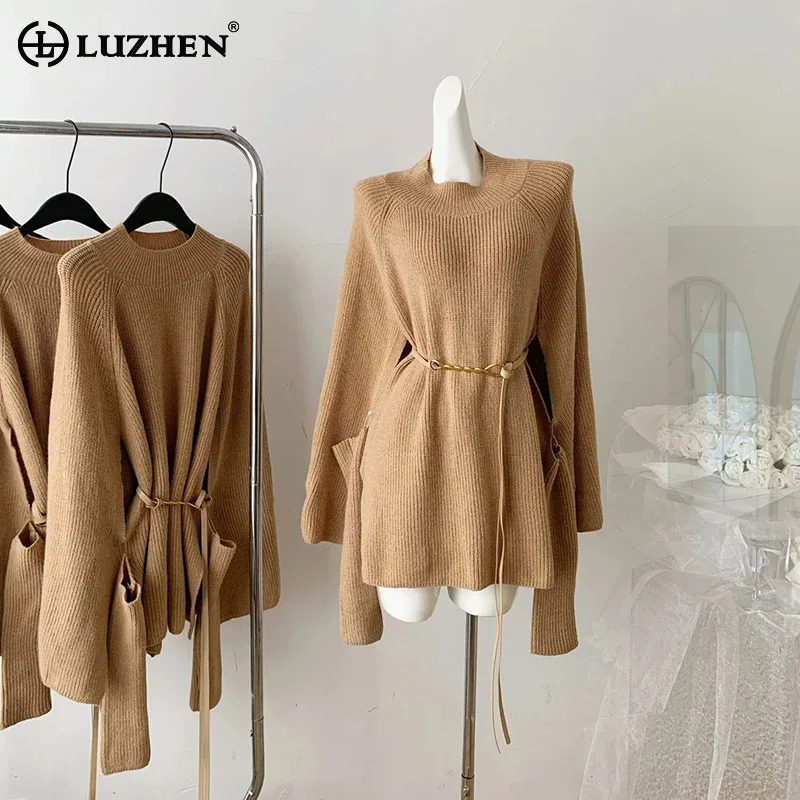 LUZHEN French Elegant Style Round Neck Belt Slim Waist Short Knitted Dresses Women's 2024 New Personalized Sweater Dress AA1955