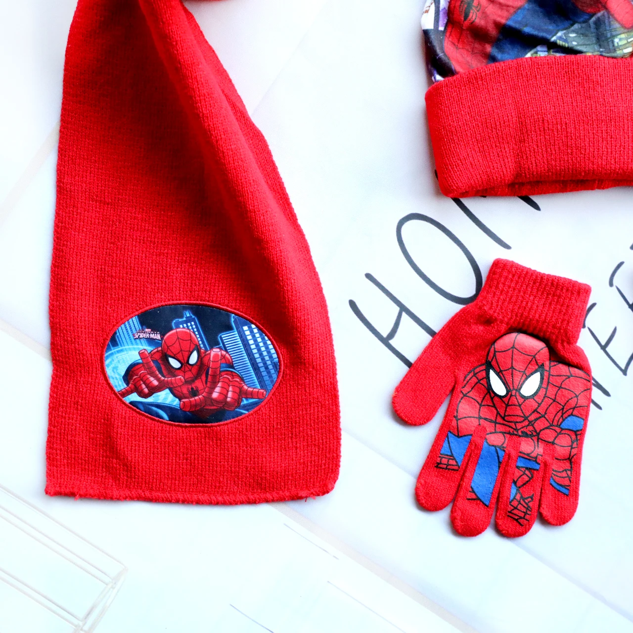 New Autumn Winter Children Hat SpiderMan Red Halloween Cartoon Scarf Hat Glove Warm knitted hat Boy Girl Cap Child Christmas Hat