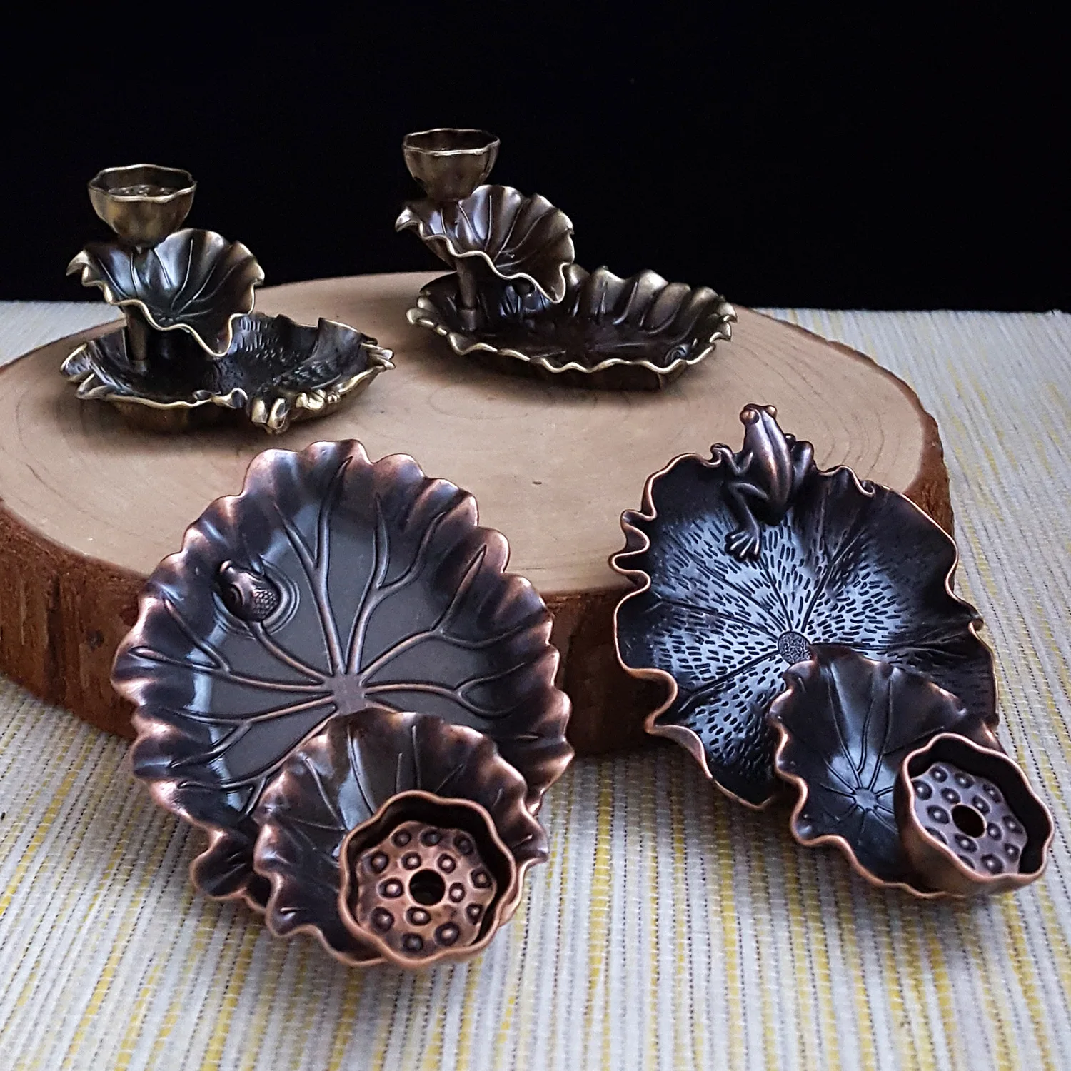 FF Mini lotus leaf counter current incense burner Chinese decorative alloy material incense burner Home decoration