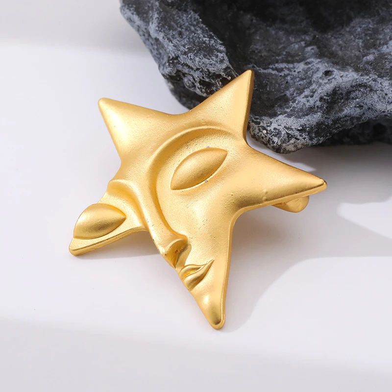 Vintage Face Star Brooches Pins For Women Girls Alloy Metal Clothes Badge Pins