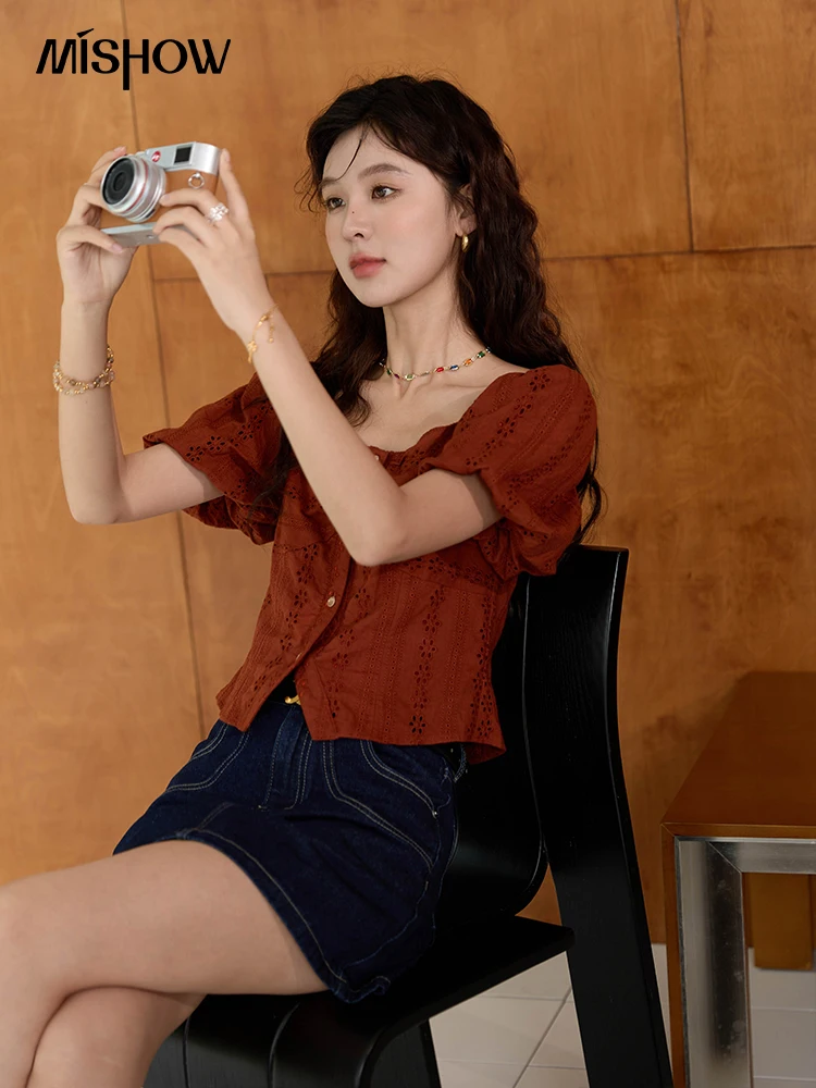 MISHOW French 100 Cotton Hollow Out Shirt Female 2024 Summer Korean Bubble Sleeves Blouse Square Neck Retro Red Tops MXD31X1578