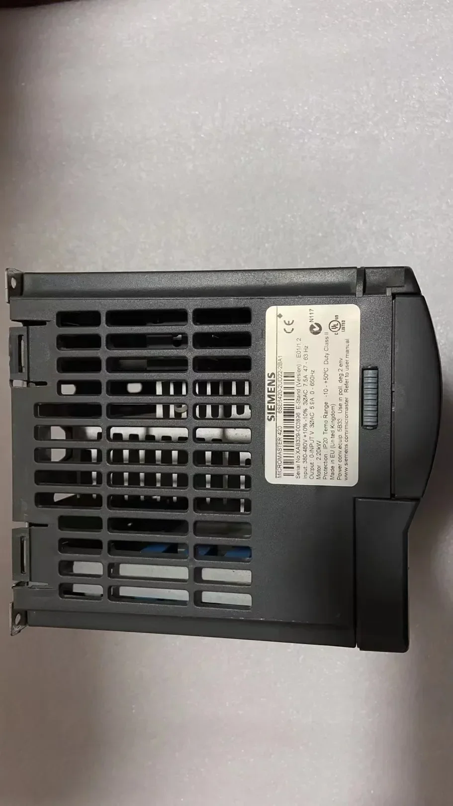 6SE6420-2UD22-2BA1 Used MICROMASTER 420/440, frame size B with standard operator panel 6SE6420 2UD22 2BA1