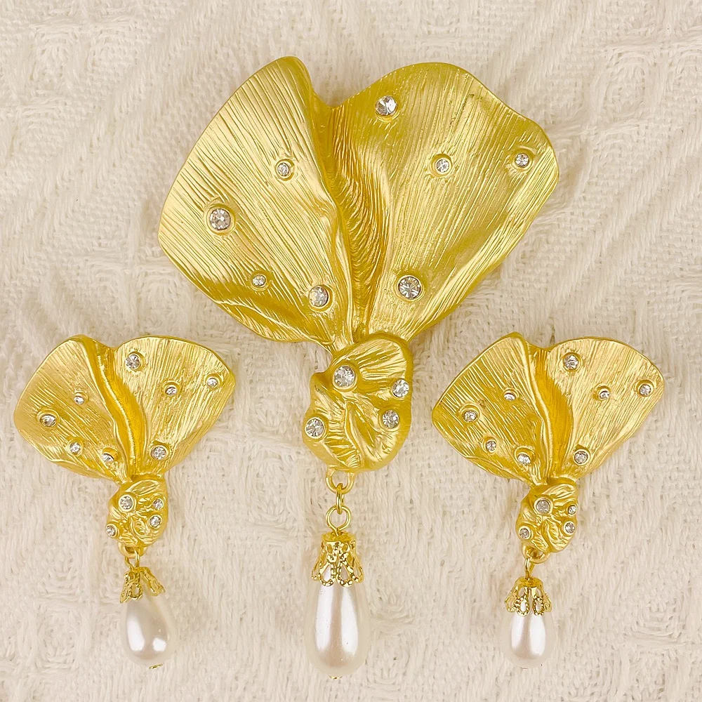 Medieval Delicate Fold Ginkgo Leaf Brooch Earring Jewelry Sets Simulated Pearl Rhinestone Brooches Pins For Women's Party