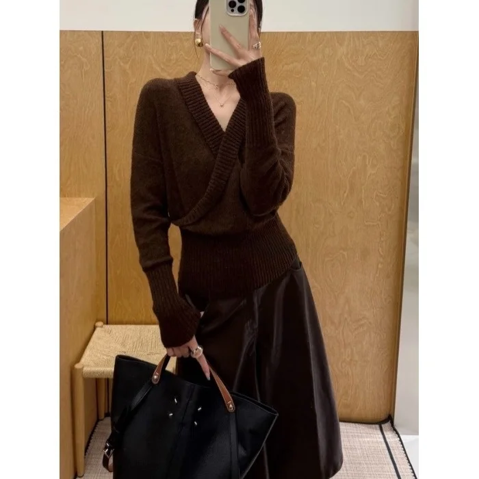 Tapete cruz v-ne lã camisola de malha feminina ort sle outono inverno macio cintura-emagrecimento topo hong kong sle