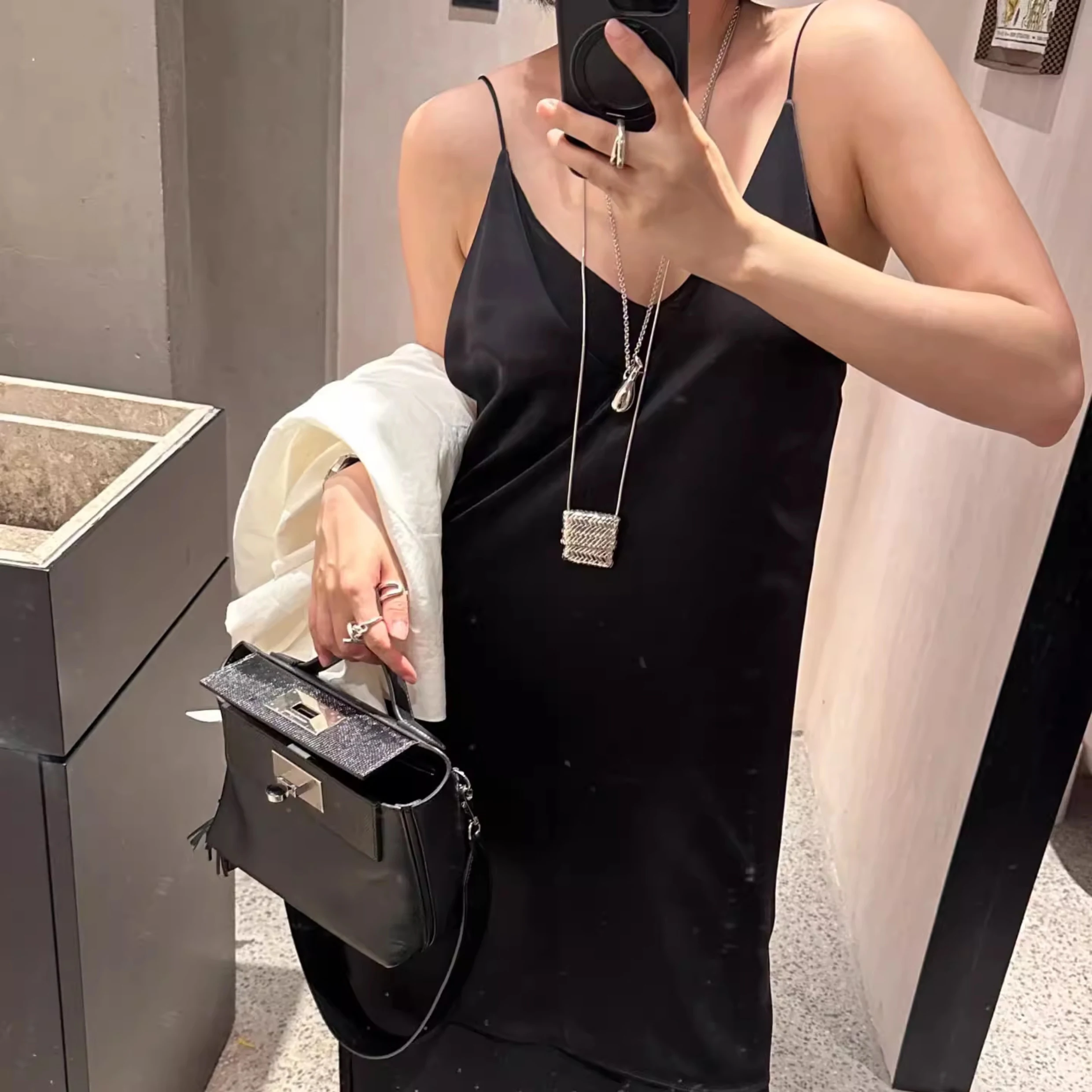 Fashion Popular Water Bottle Bag Copper Plated Platinum Pendant Necklace Woman Unique Design Jewelry Trendy 4