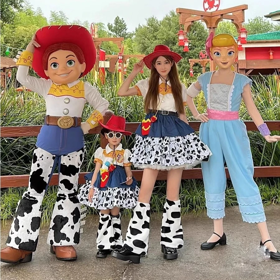 chinese dress ladies Amazon.com: Fun Costumes Deluxe Disney Toy Story Jessie Costume for Girls,  Red (Large) : Clothing, Shoes & Jewelry