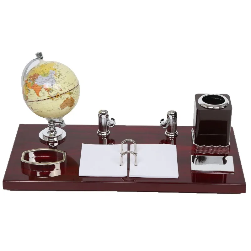 

Retro style office desk, practical ornament with pen holder notepad, practical ornament gift