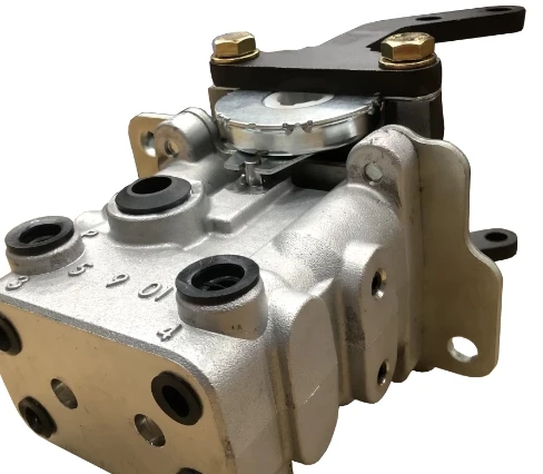 

Excavator Parts PC200 210 240 -8MO -10 Walking Foot Valve Assembly, Special