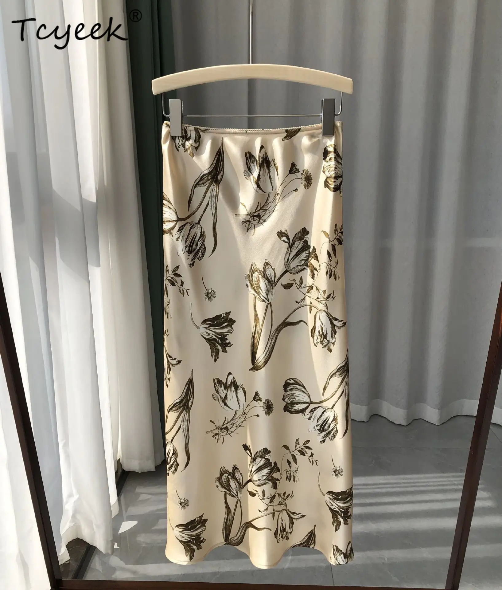 Tcyeek, 19MM 100%Real Silk Skirt, Women's Oblique Cutting Flower Printed, Elegant Sweet Trumpet Skirt, 2024 Summer B44933QC