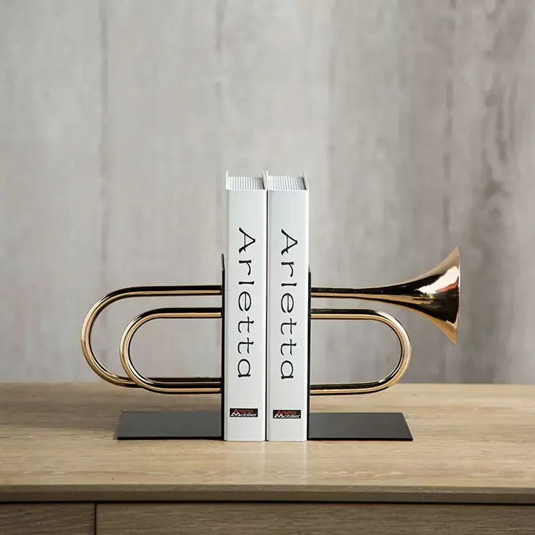 Modern creative golden horn melody book file ornament model room living room study cabinet exhibition hall display decoration