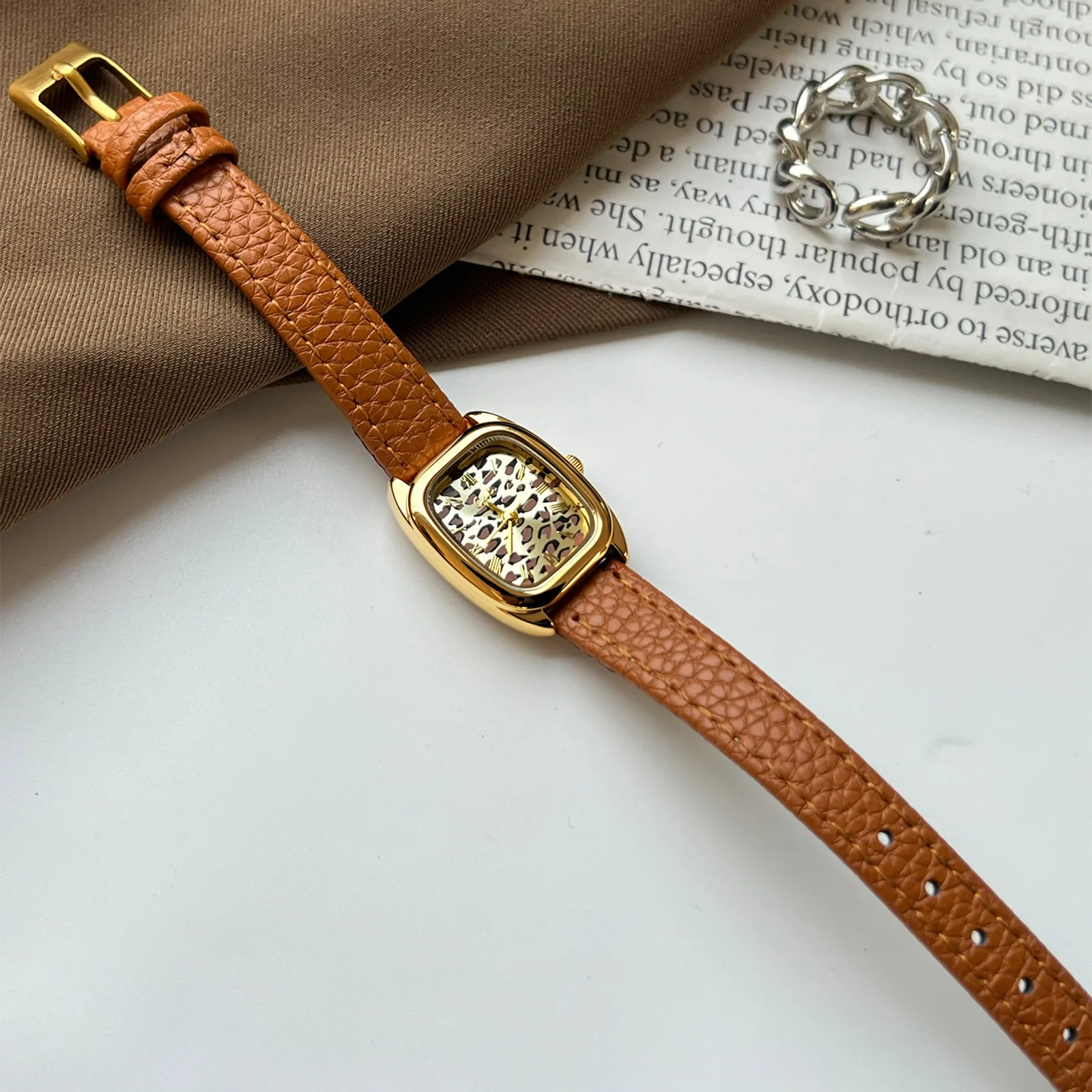Women\'s Brown Square Leather Vintage Elegant Waterproof Quartz Retro Wrist Watch Square Rectangular Vintage Women Watch, Brown Faux Leather  main image 2