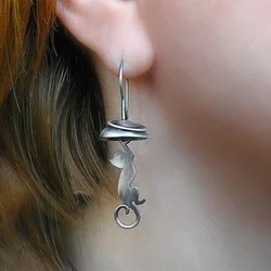 2022 New Simple Geometric Long Hook Earrings Ladies Ethnic Personality Antique Triangle Metal Spiral Earrings Jewelry