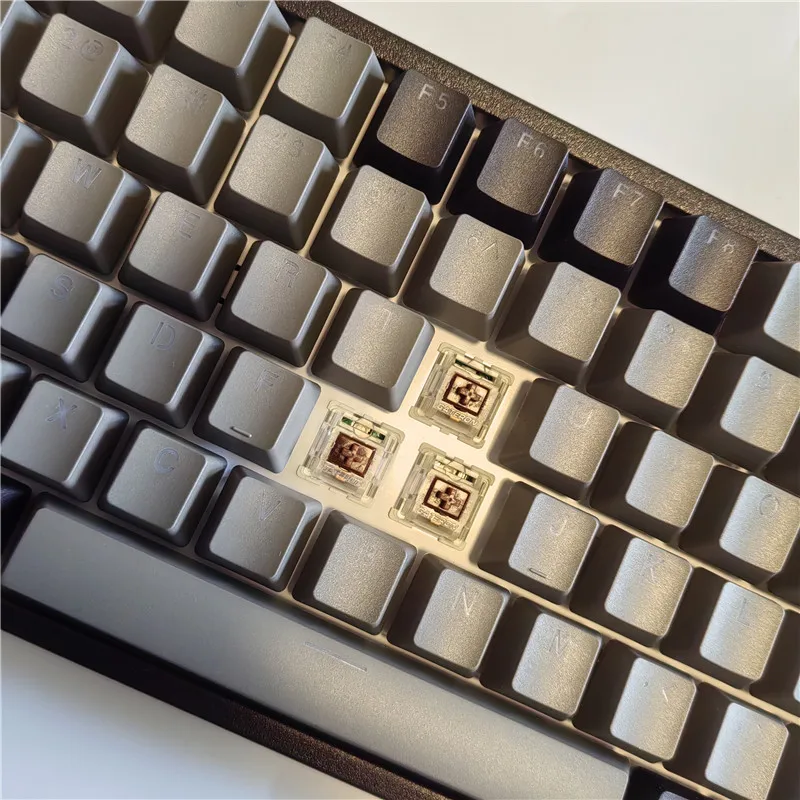 75% Black Keycool 84 Mechanical Keyboard Hot swap RGB Gateron Switches Brown Yellow G Pro