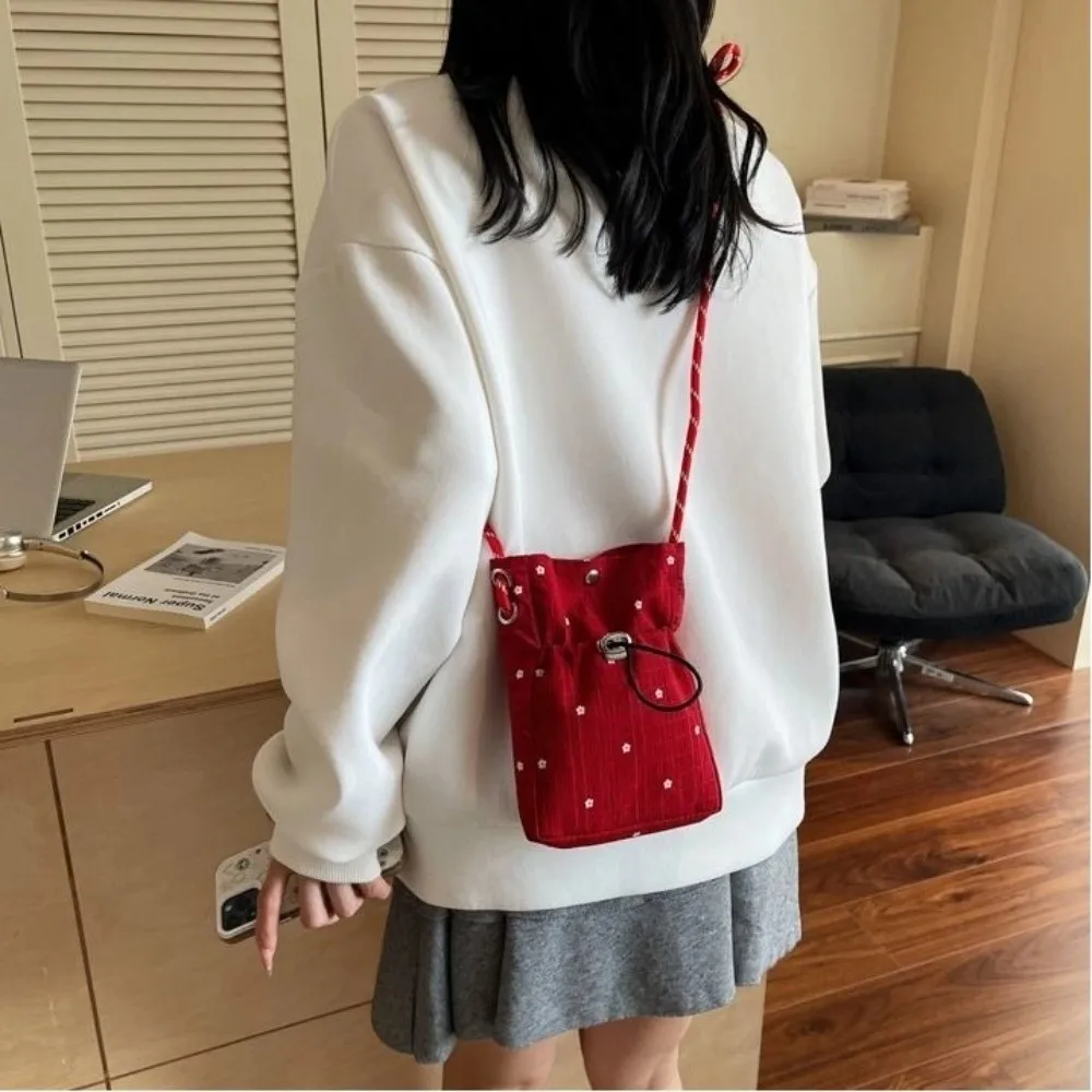 New Lightweight Crossbody Bag Korean Version Flower Printed Message Bag Shoulder Bag Solid Color Phone Bag Women
