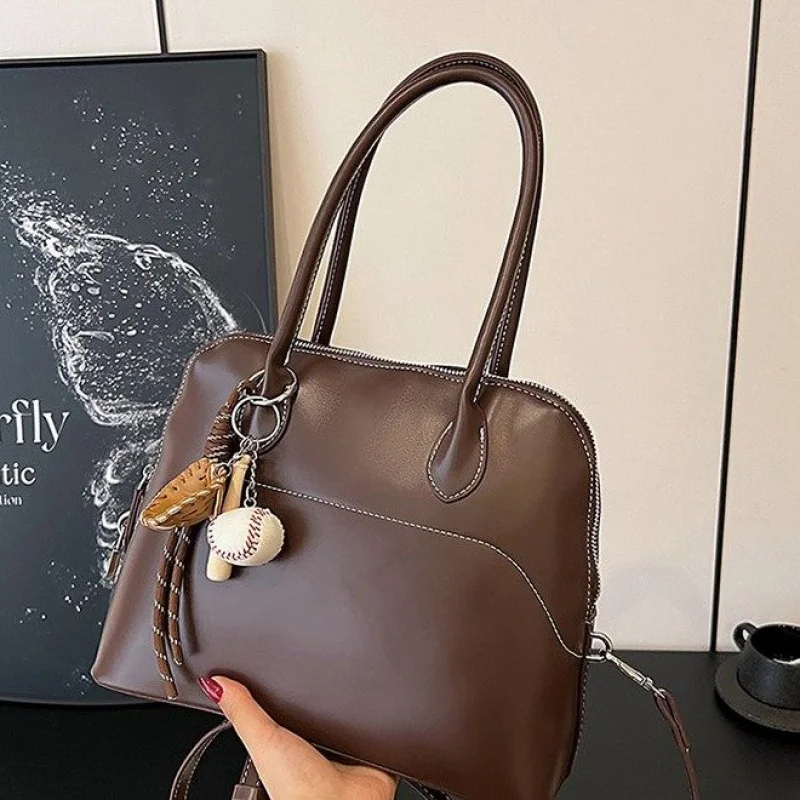 

Fashionable Women's Tote Bag Crafted From Leather Featuring Famous Designer Inspired And Paris Commuter Style​
