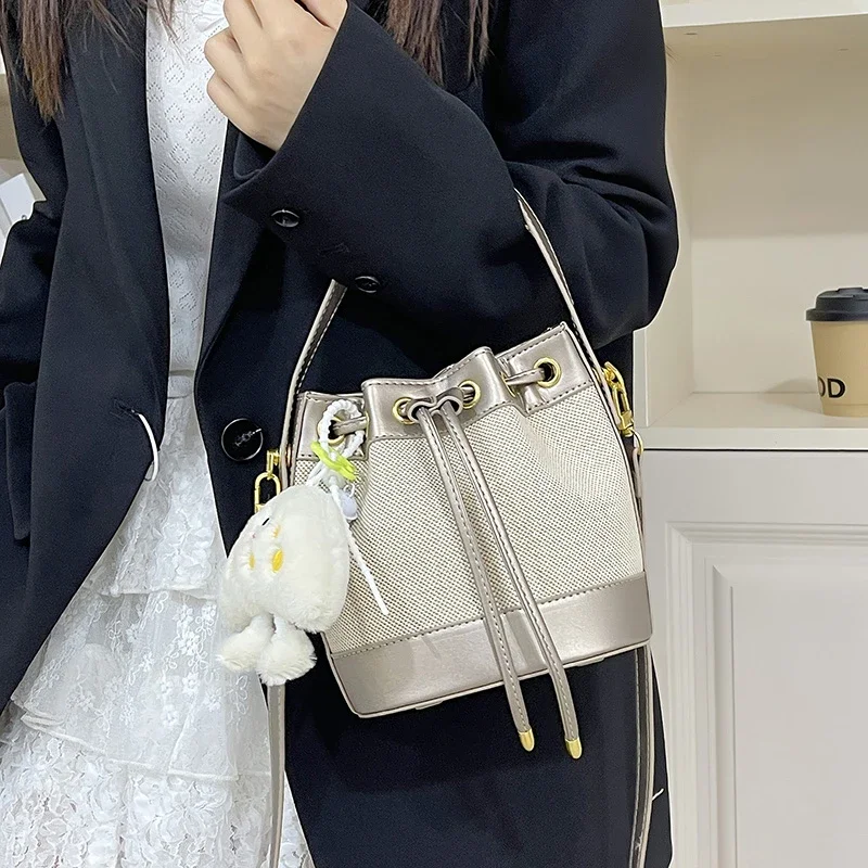 

Elegant Women Leather Luxury Tote Bag Designer Fashion Shoulder Handbag For Chic City Outings