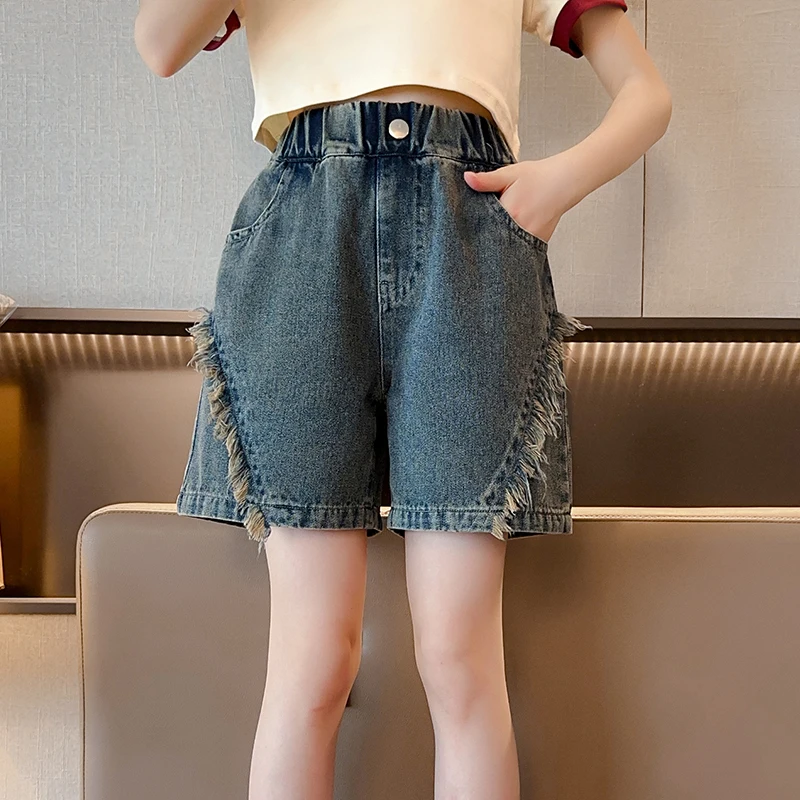 Summer Kids Girl Vintage Distressed Casual High Rise Denim Shorts with Raw Hem for Tween Child Retro Blue Wash Mini Jeans Shorts